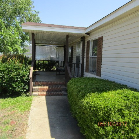 3395 DELAWARE DR, Dalzell, SC 29040