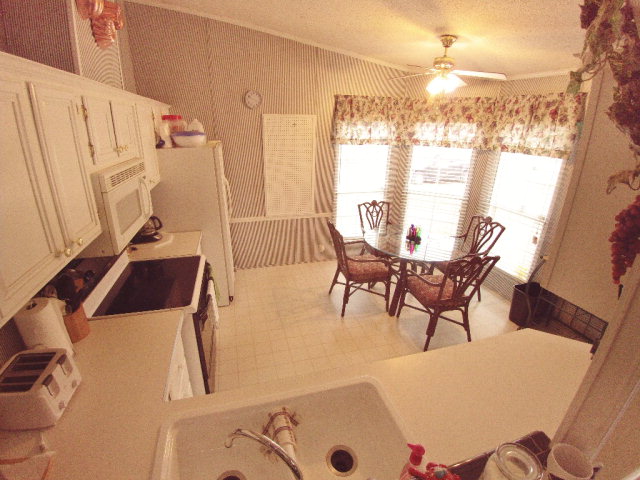 764 Stumphole Rd, Elloree, SC 29047