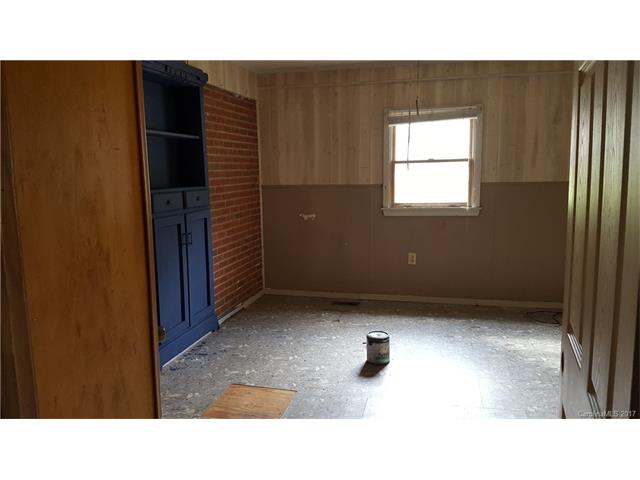 3091 Scott Road, Great Falls, SC 29055