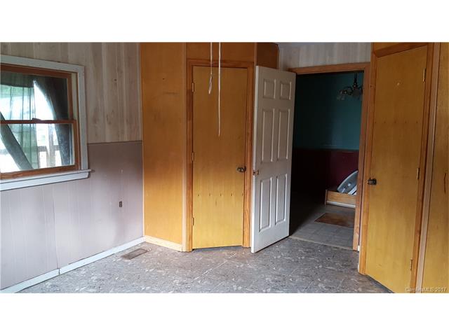3091 Scott Road, Great Falls, SC 29055