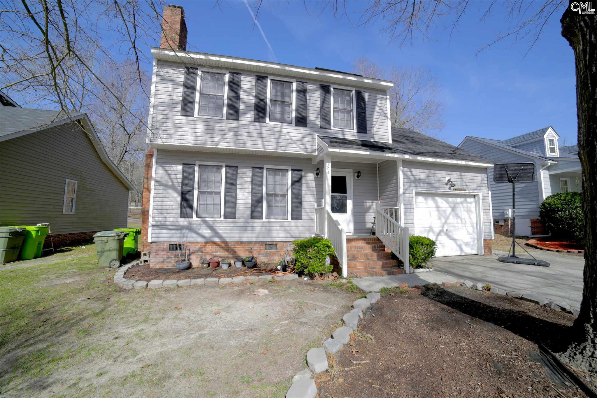 704 Quail Hills Dr, Hopkins, SC 29061