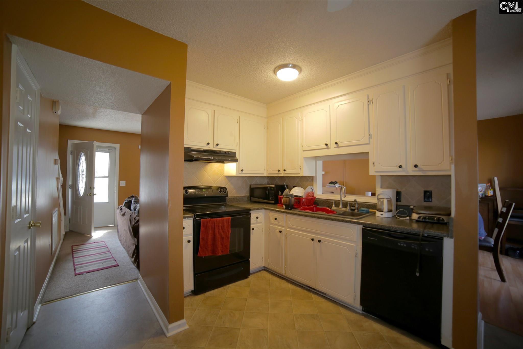 704 Quail Hills Dr, Hopkins, SC 29061