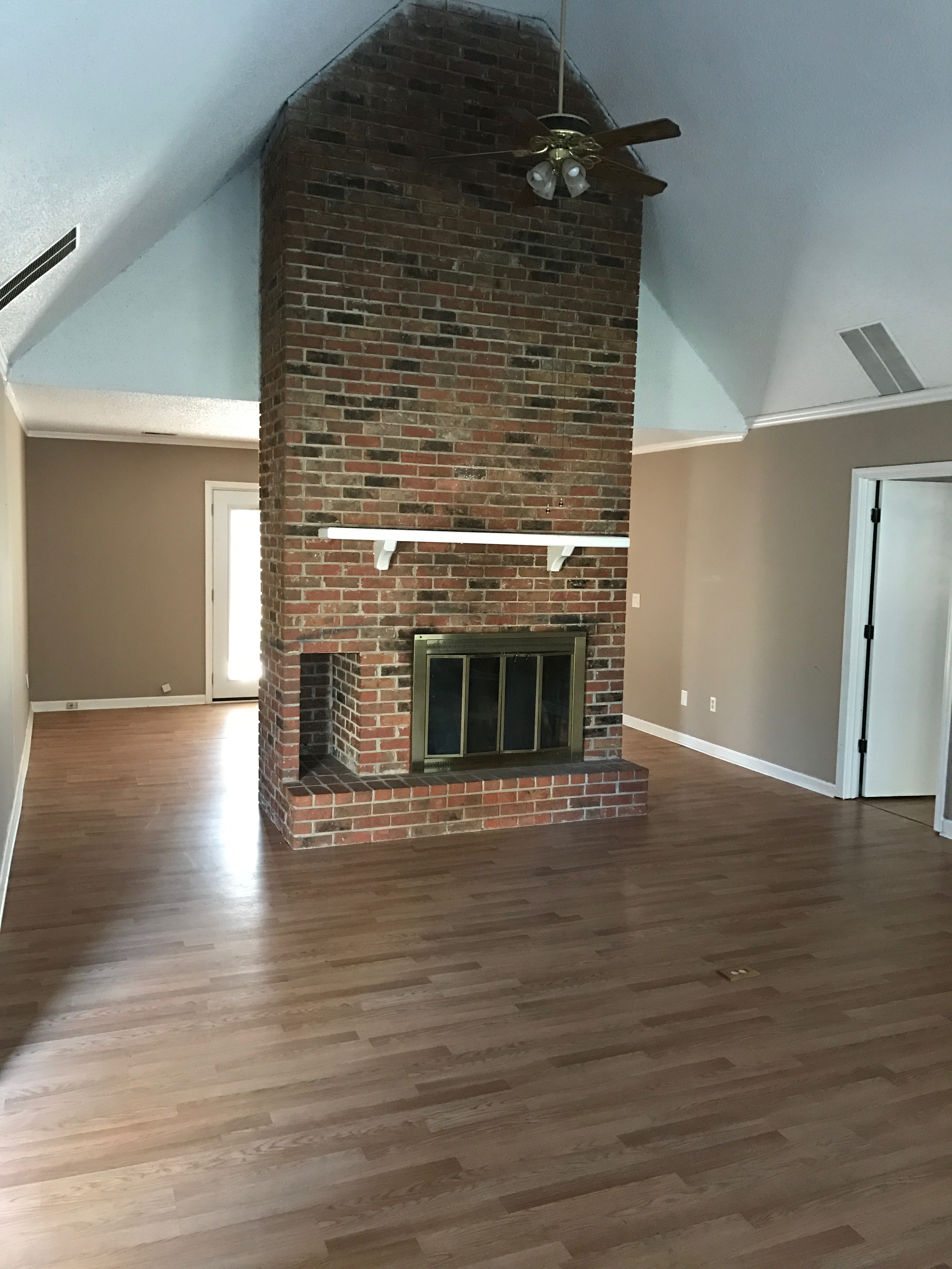 119 Chapelwhite RoaIrmo, SC, 29063Lexington County