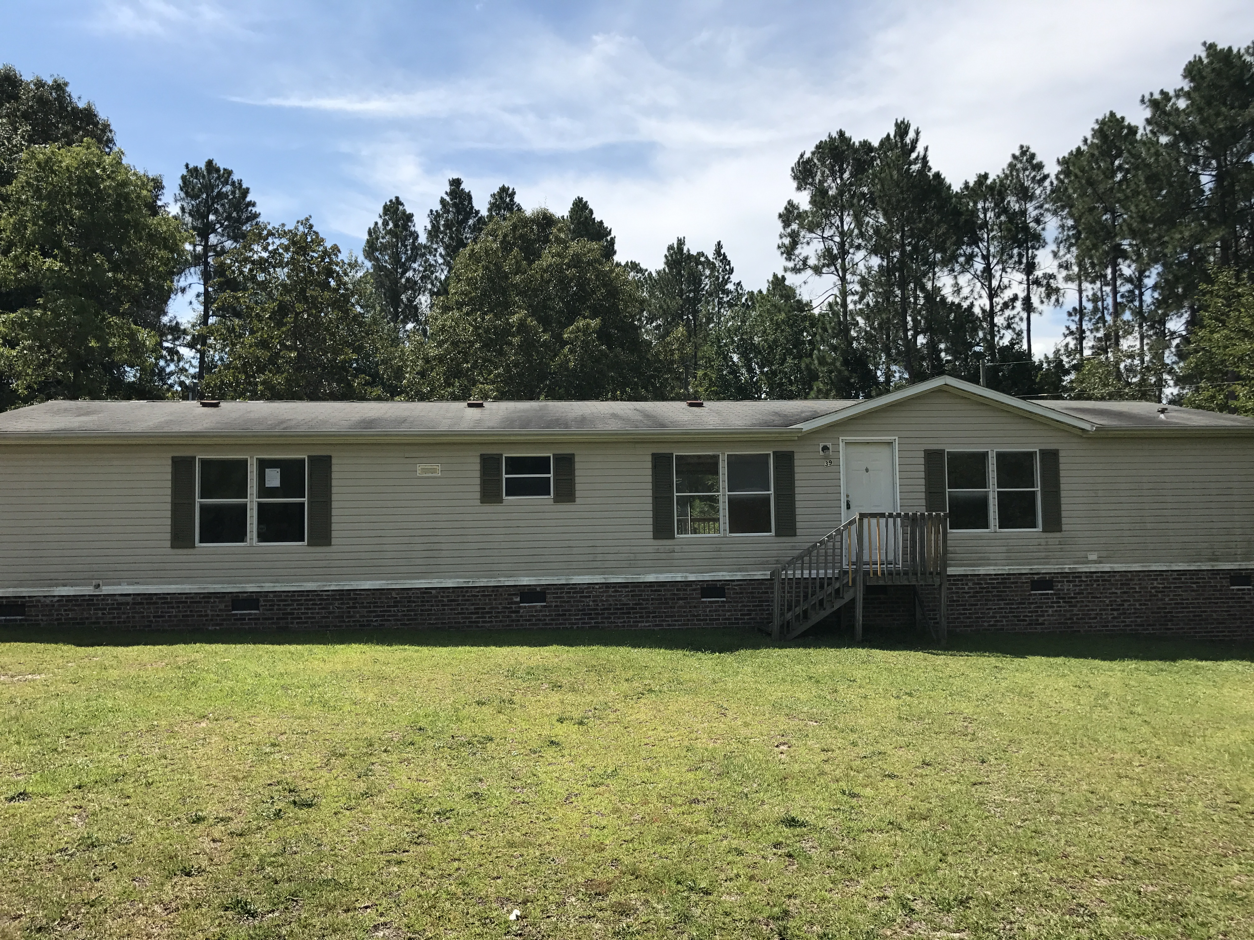 39 Charmhill RoadLugoff, SC, 29078Kershaw County