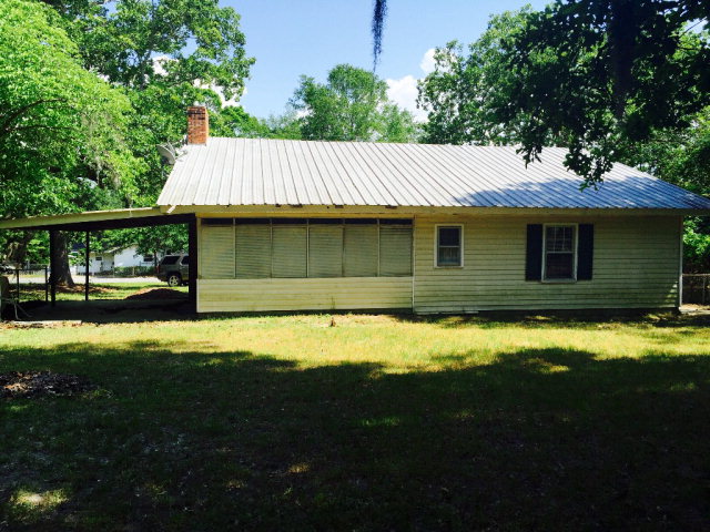 1327 LEMON AVENUE, Manning, SC 29102