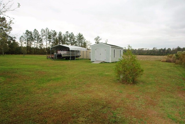 3926 Rev Jw Carter Rd, Manning, SC 29102