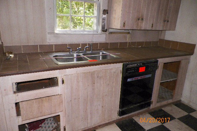 938 Latimore, Orangeburg, SC 29115