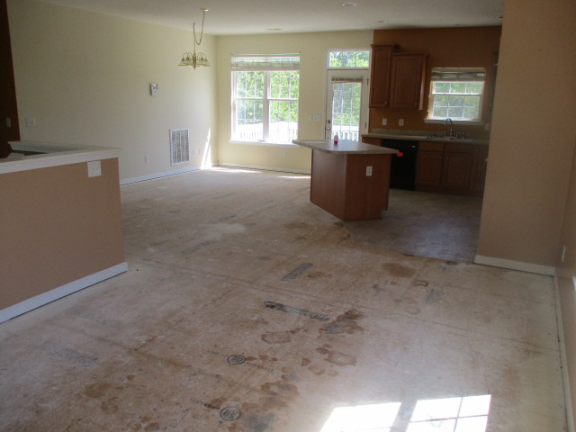 145 Howell LaneSaint Matthews, SC, 29135Calhoun County