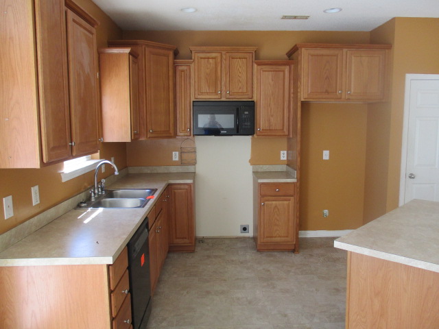 145 Howell LaneSaint Matthews, SC, 29135Calhoun County