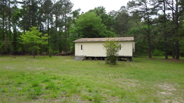1396 ATLAS DR, Summerton, SC 29148