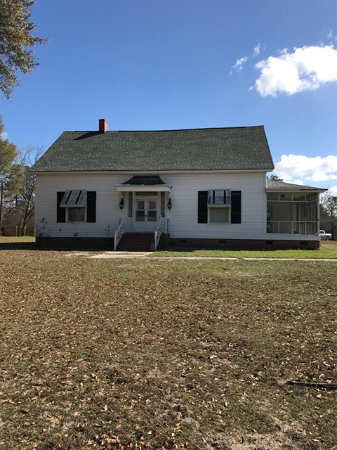 29 S. Cantey Street, Summerton, SC 29148