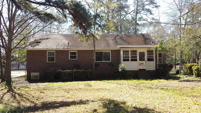 519 E Charlotte, Sumter, SC 29150