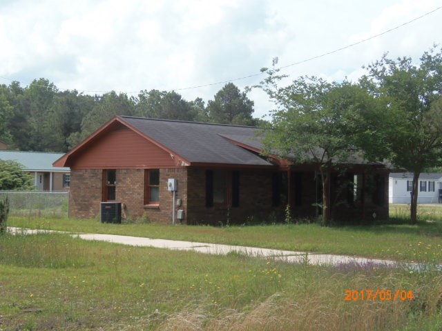 1540 MOONEYHAN RD, Sumter, SC 29153