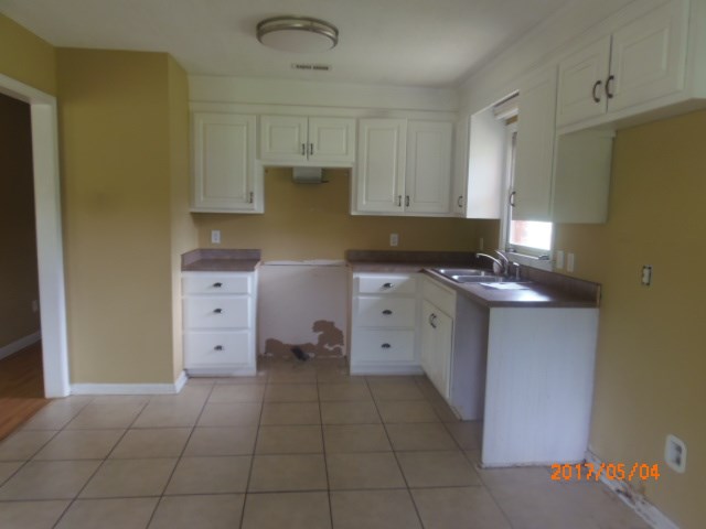 1540 MOONEYHAN RD, Sumter, SC 29153