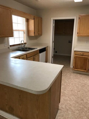 1040 Lewis Road, Sumter, SC 29154