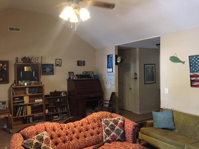 1261 Glastonbury, Sumter, SC 29154