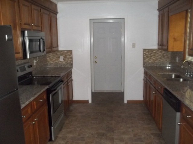 80 Ramsgate Dr, Sumter, SC 29154