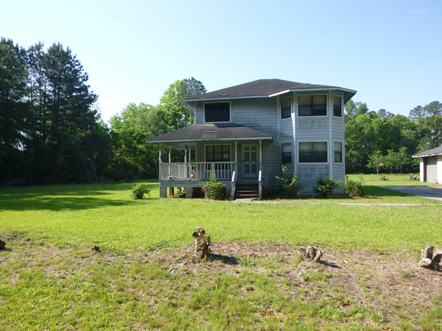 425 N. Darlington, Timmonsville, SC 29161