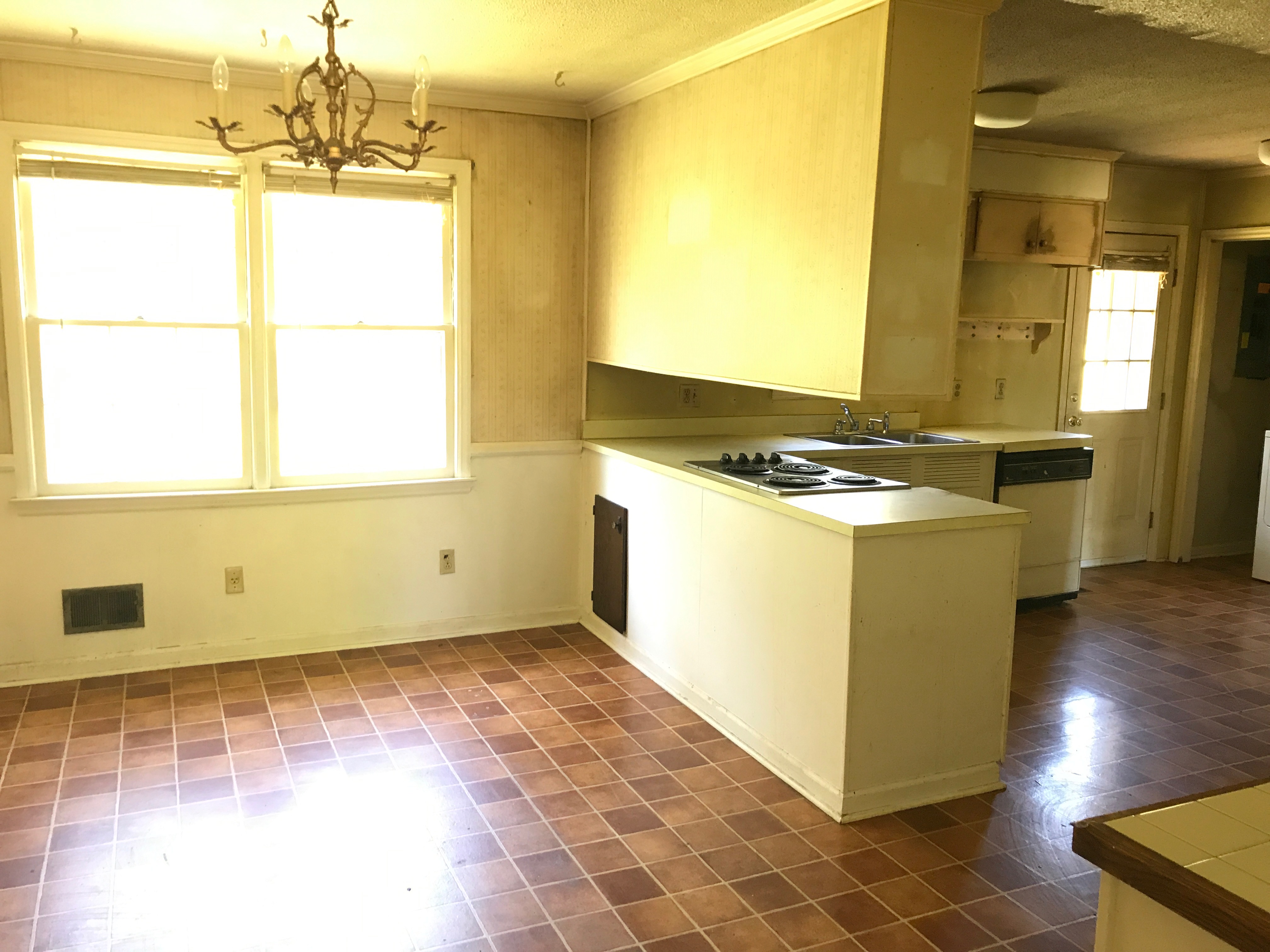 1140 Starview DrWest Columbia, SC, 29172Lexington County