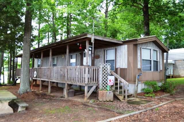 213 Dutchman Ln