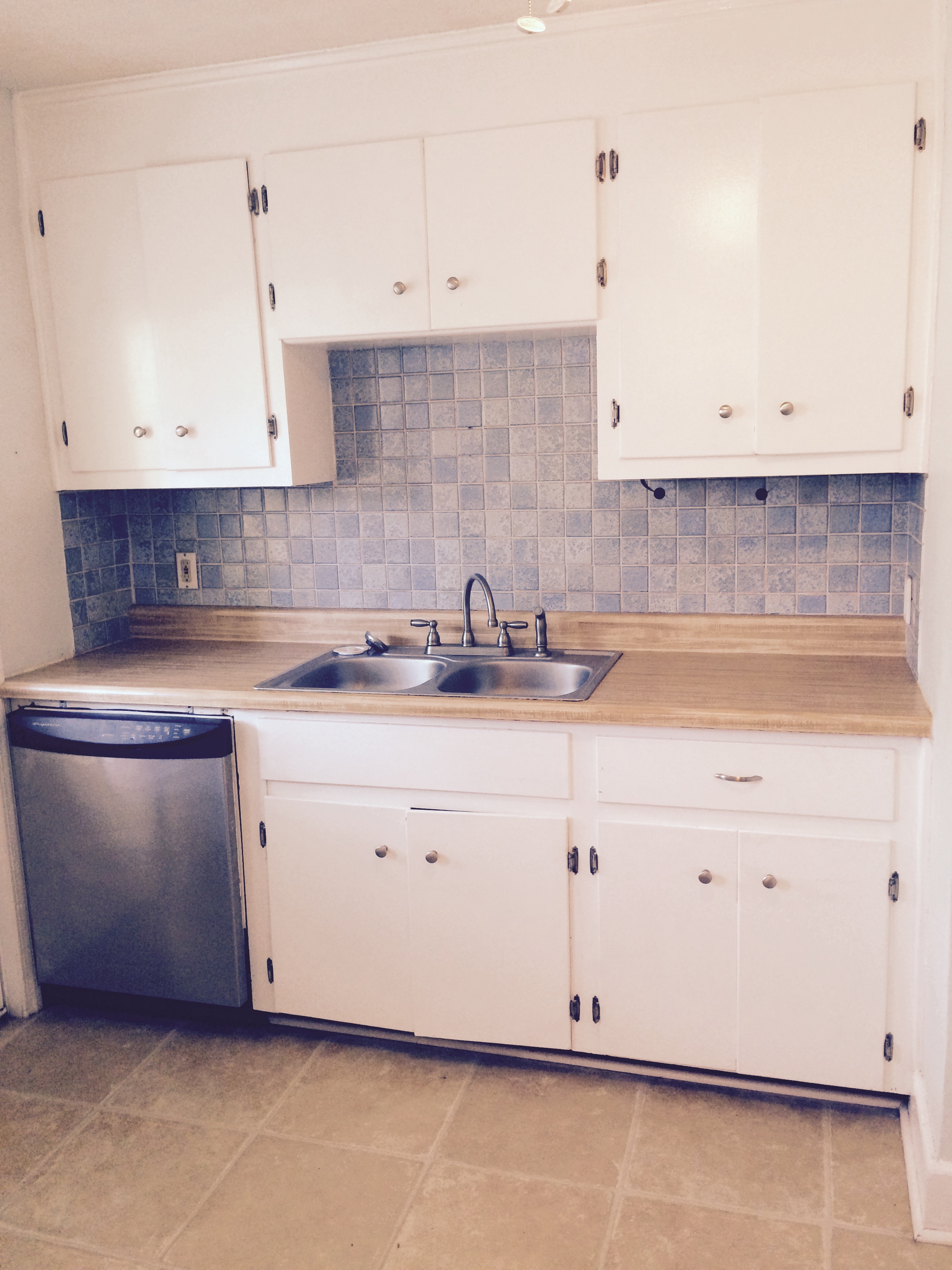 2646 Glenwood Rd., Columbia, SC 29204