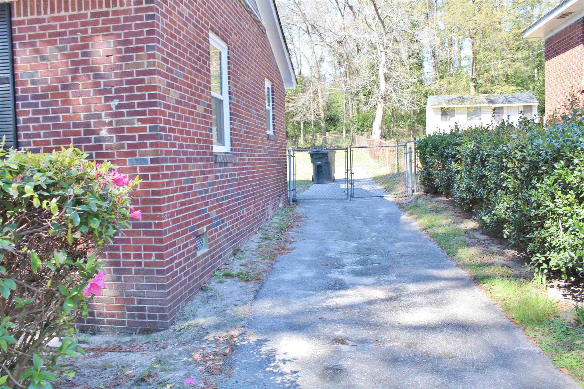 2415 Center Street, Columbia, SC 29204