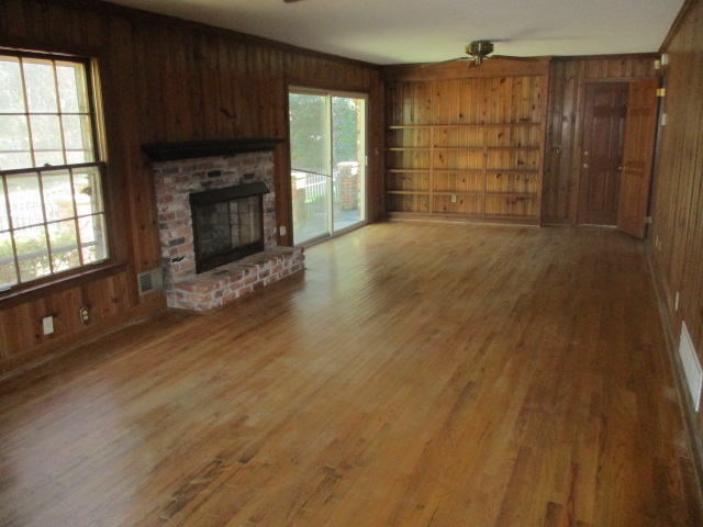 105 Northman DrColumbia, SC, 29210Lexington County
