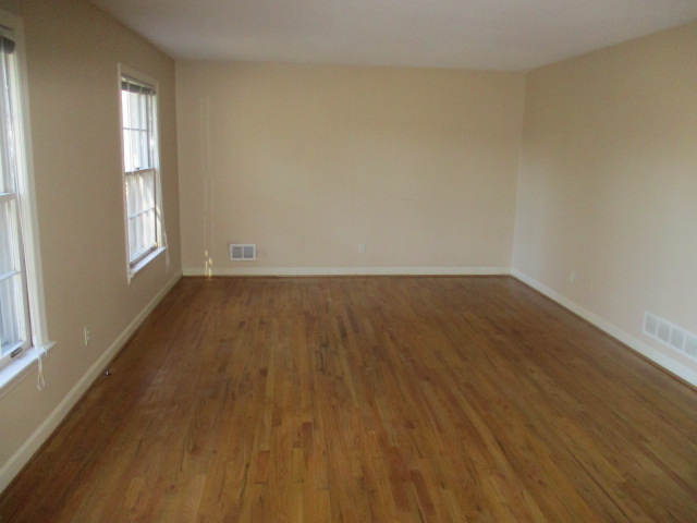 105 Northman DrColumbia, SC, 29210Lexington County