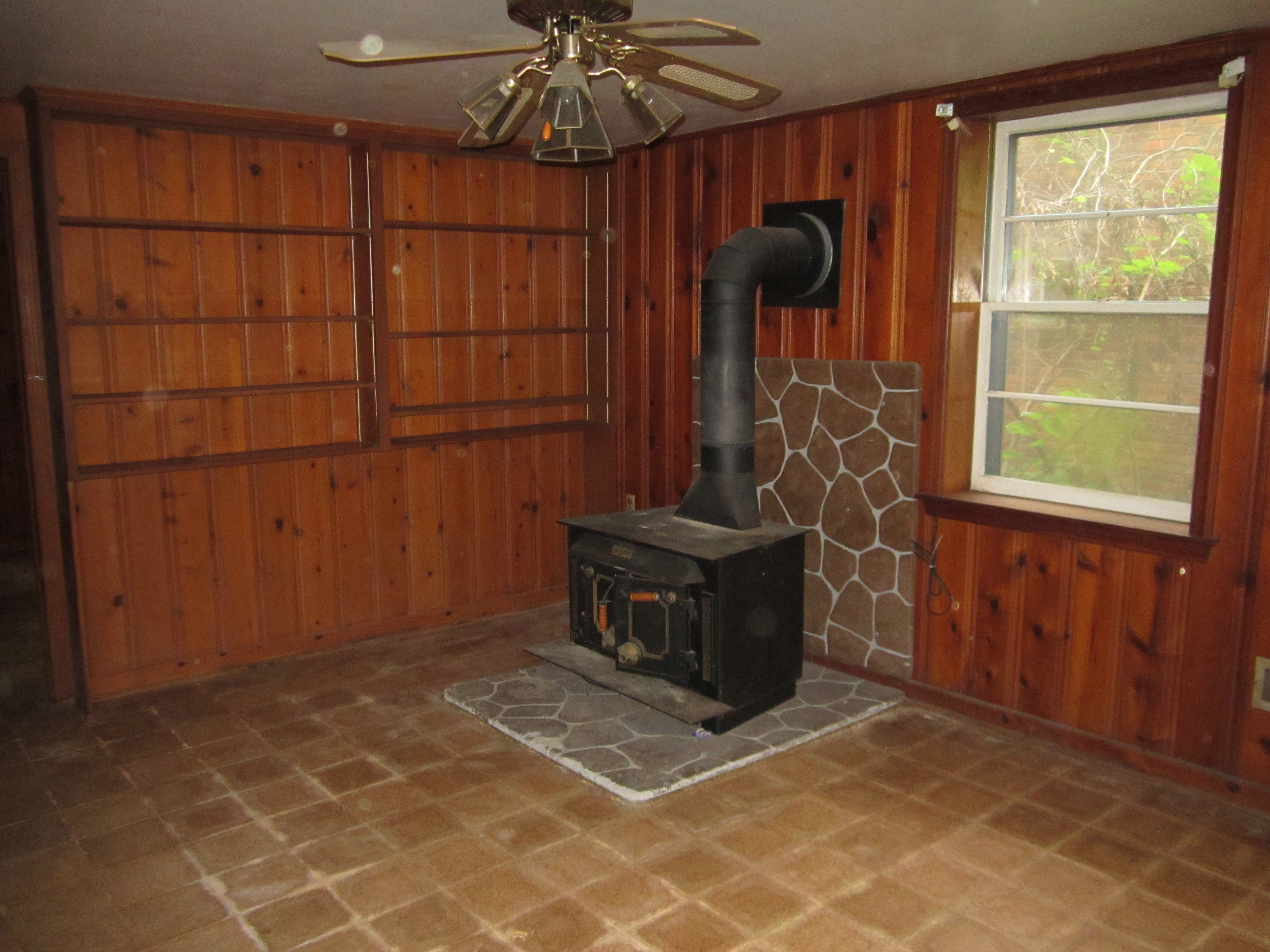 1613 Fairhaven DrColumbia, SC, 29210Richland County