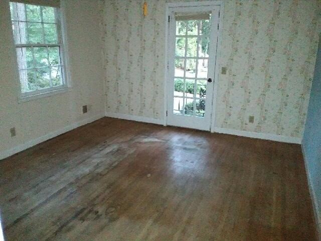 223 Tudor RdColumbia, SC, 29210Lexington County