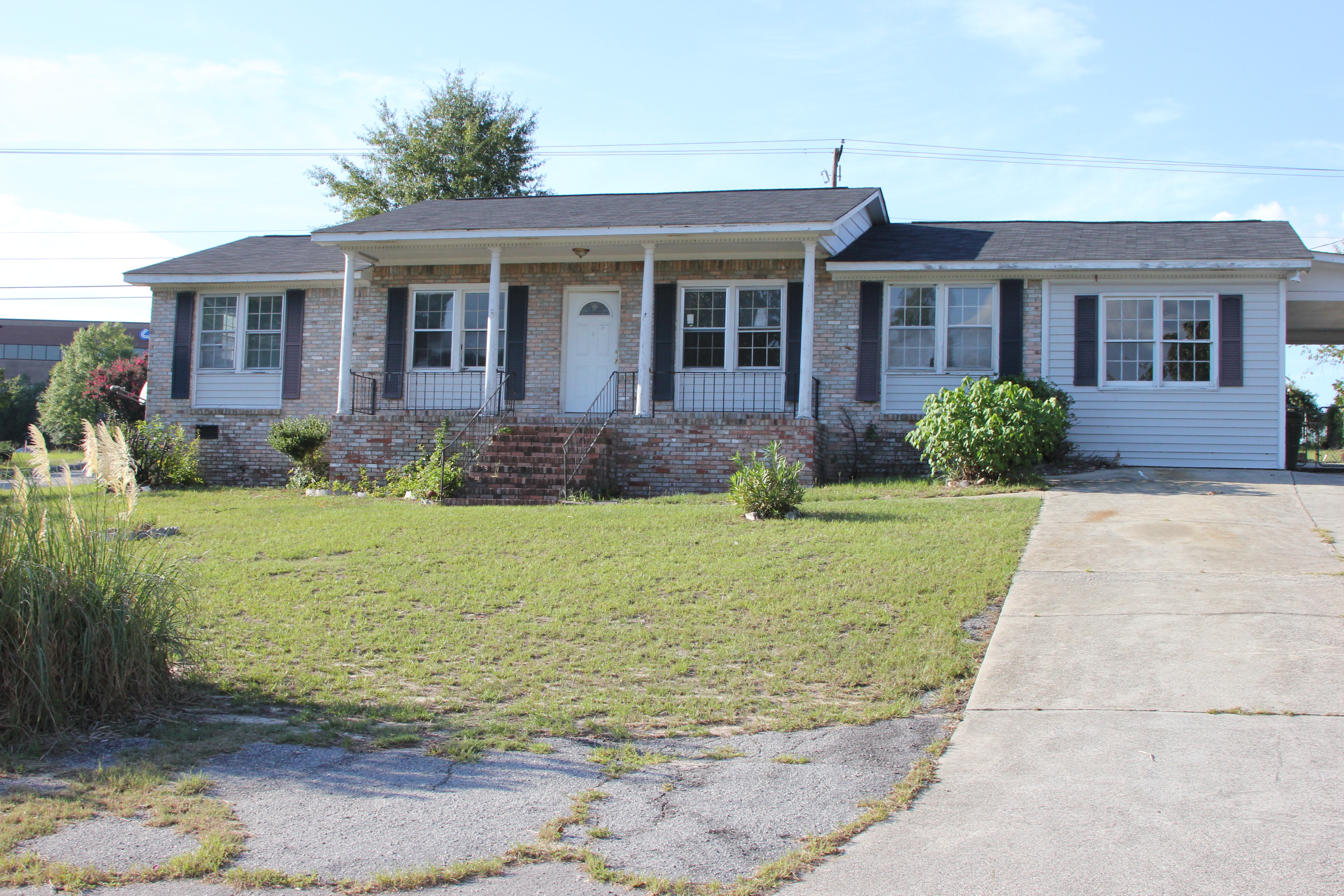 2042 Woodstock DrColumbia, SC, 29223Richland County