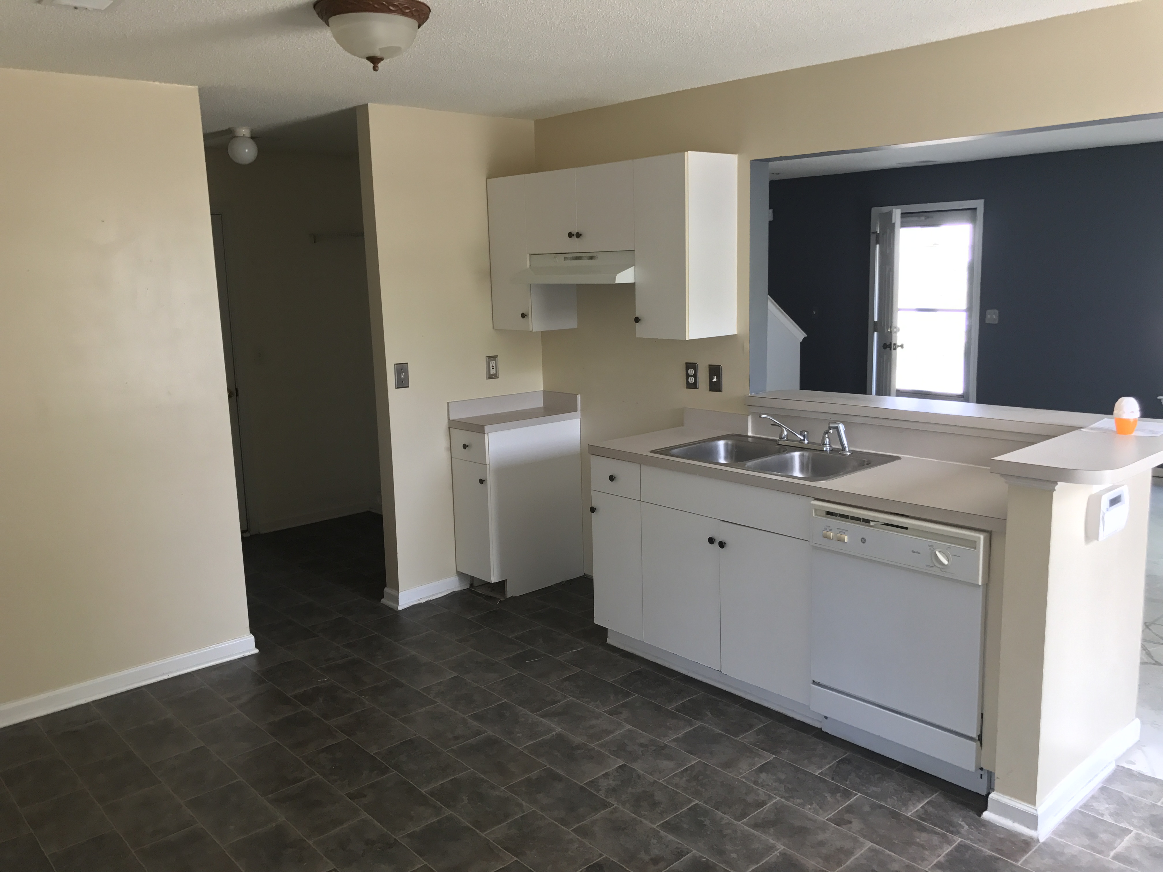 127 W Waverly Place CtColumbia, SC, 29229Richland County