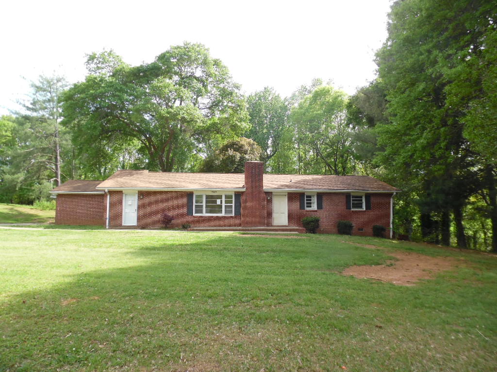 707 Farley AveSpartanburg, SC, 29301Spartanburg County