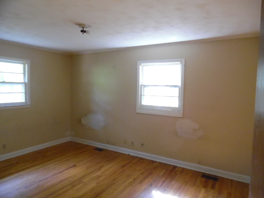 707 Farley AveSpartanburg, SC, 29301Spartanburg County