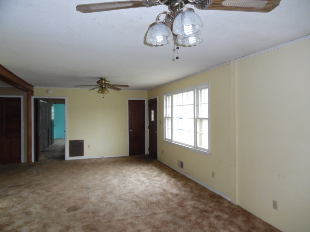 156 Belvedere DrSpartanburg, SC, 29301Spartanburg County