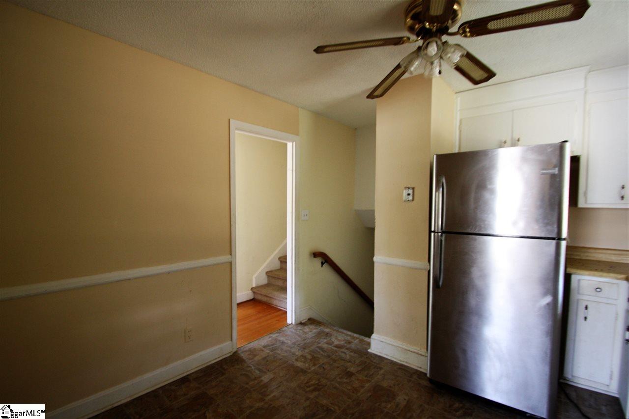 100 Lancer Court, Spartanburg, SC 29301
