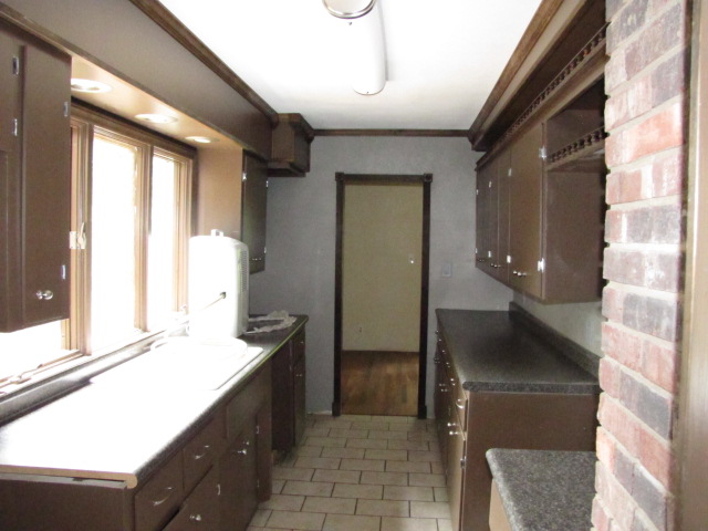 225 Holly DrSpartanburg, SC, 29301Spartanburg County