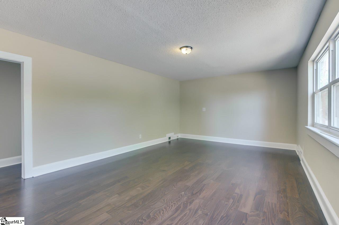 185 E Fremont Avenue, Spartanburg, SC 29303