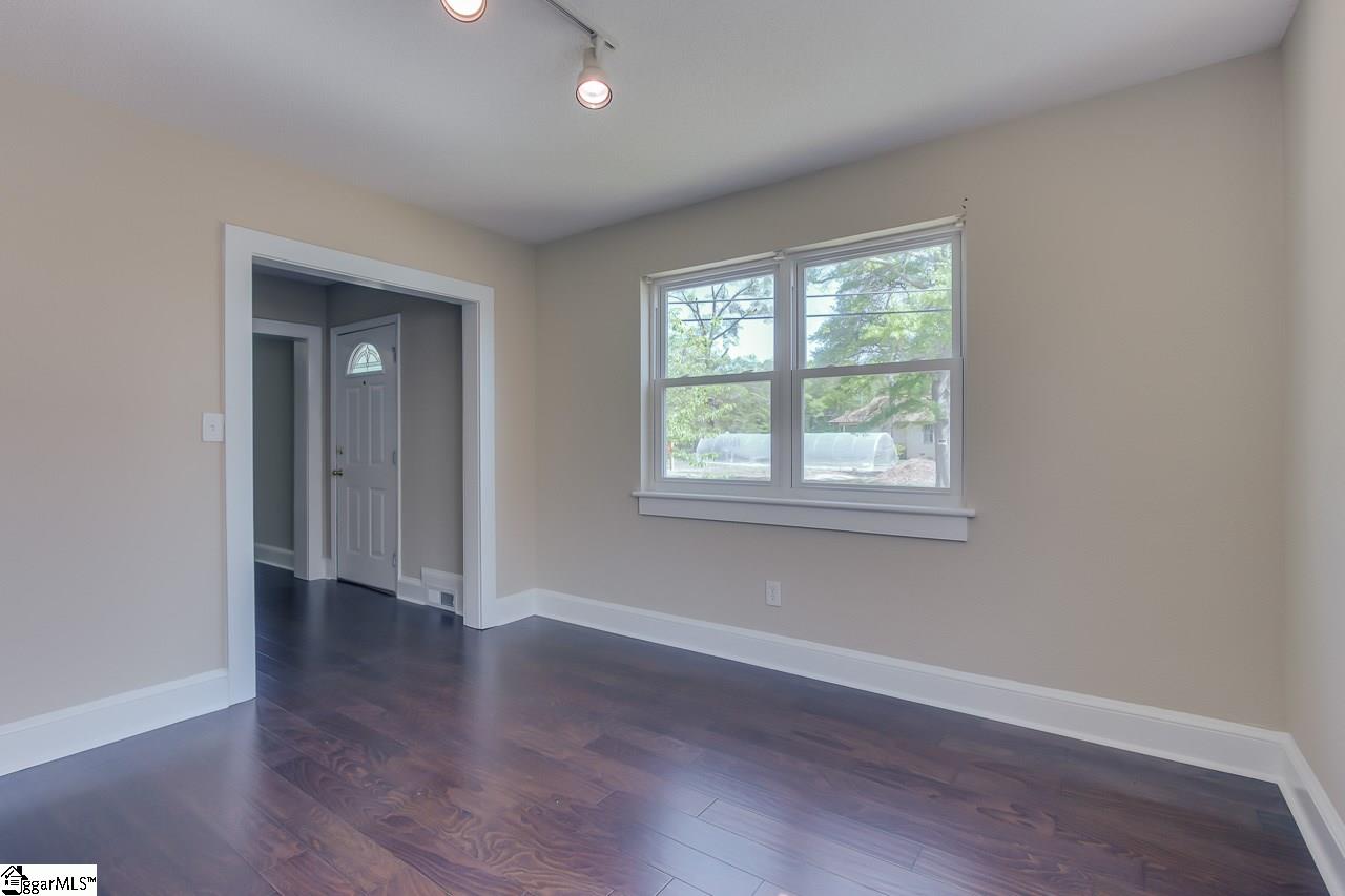 185 E Fremont Avenue, Spartanburg, SC 29303