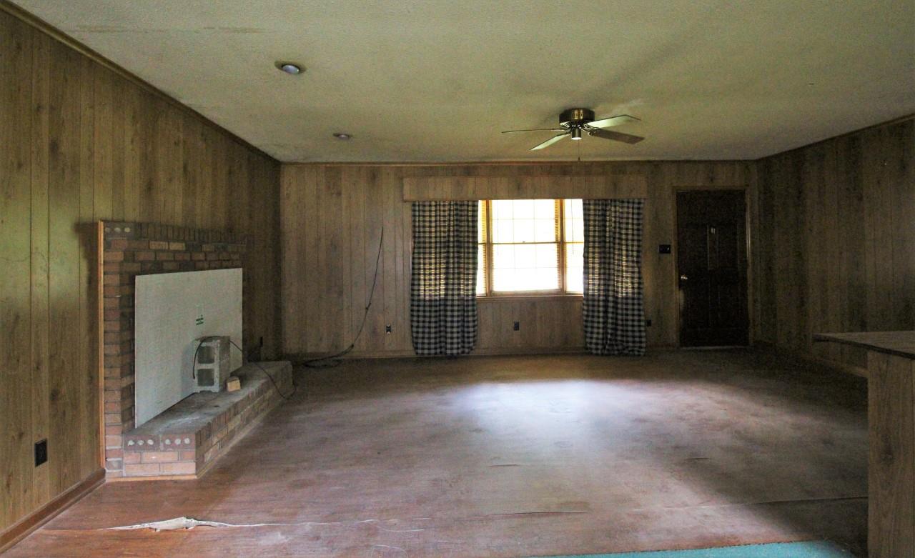 165 Huskey Ct, Spartanburg, SC 29303