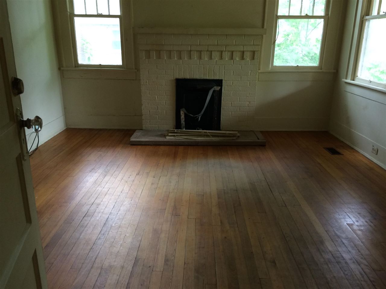 103 Allen Ave, Spartanburg, SC 29303