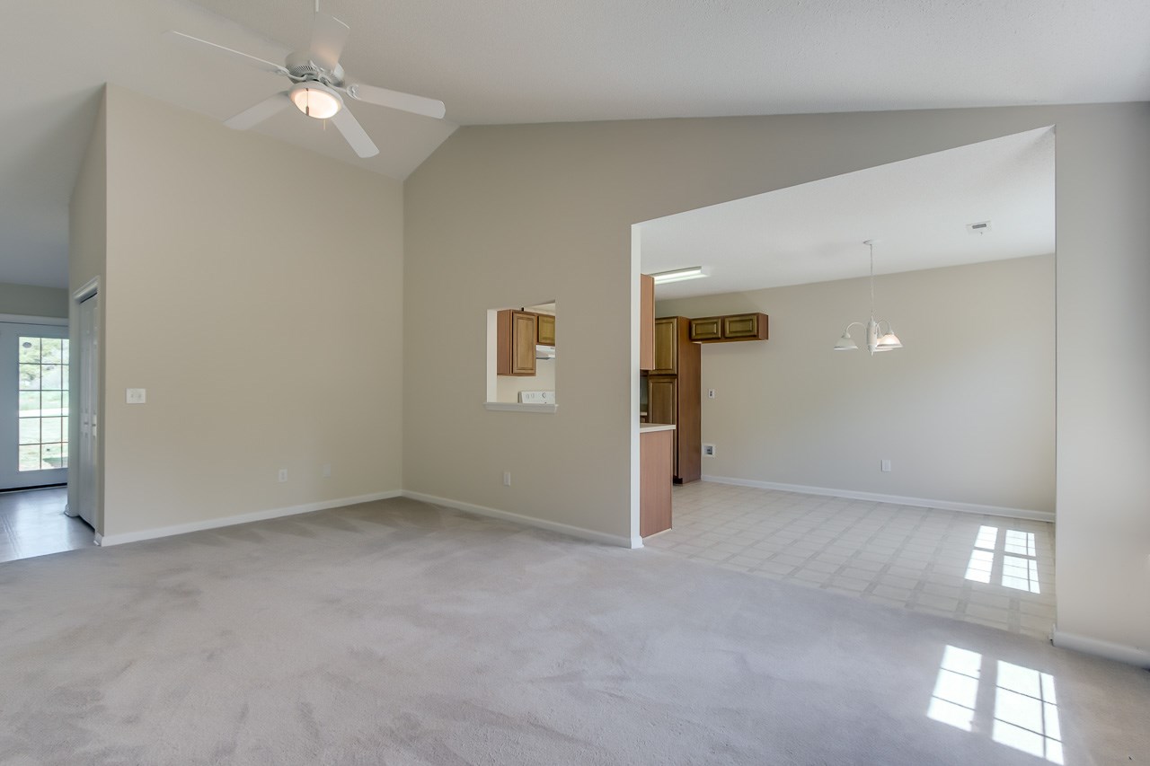 244 Collins Ave, Spartanburg, SC 29306