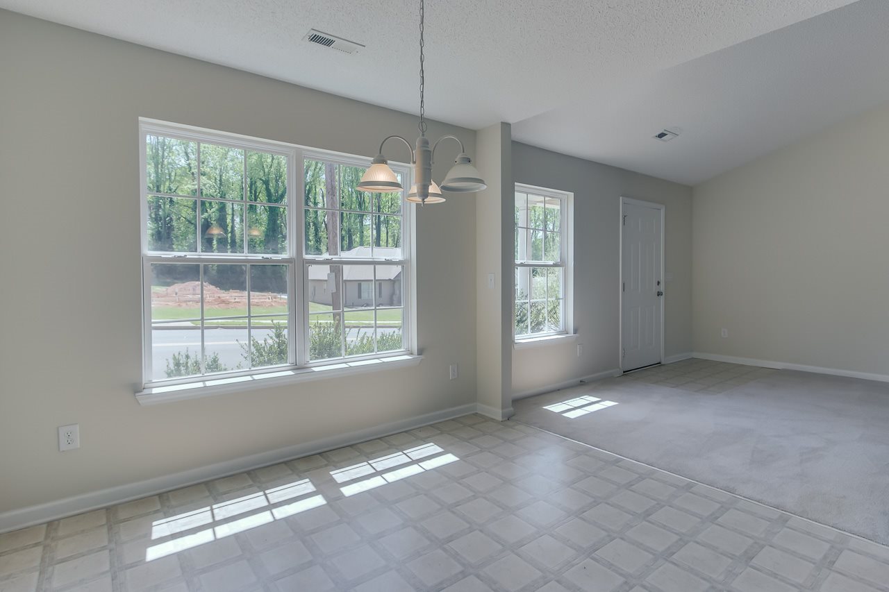 244 Collins Ave, Spartanburg, SC 29306