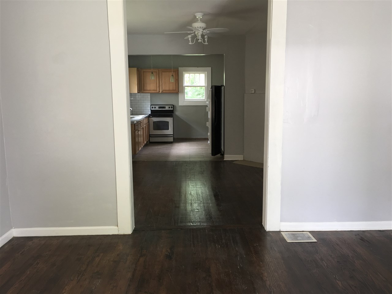 143 Edwards Ave, Spartanburg, SC 29306