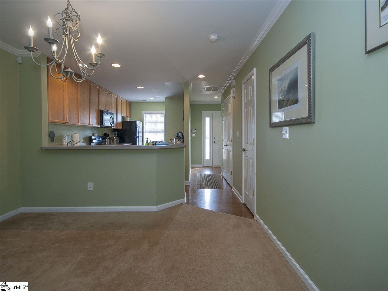 337 Still Water Circle, Boiling Springs, SC 29316