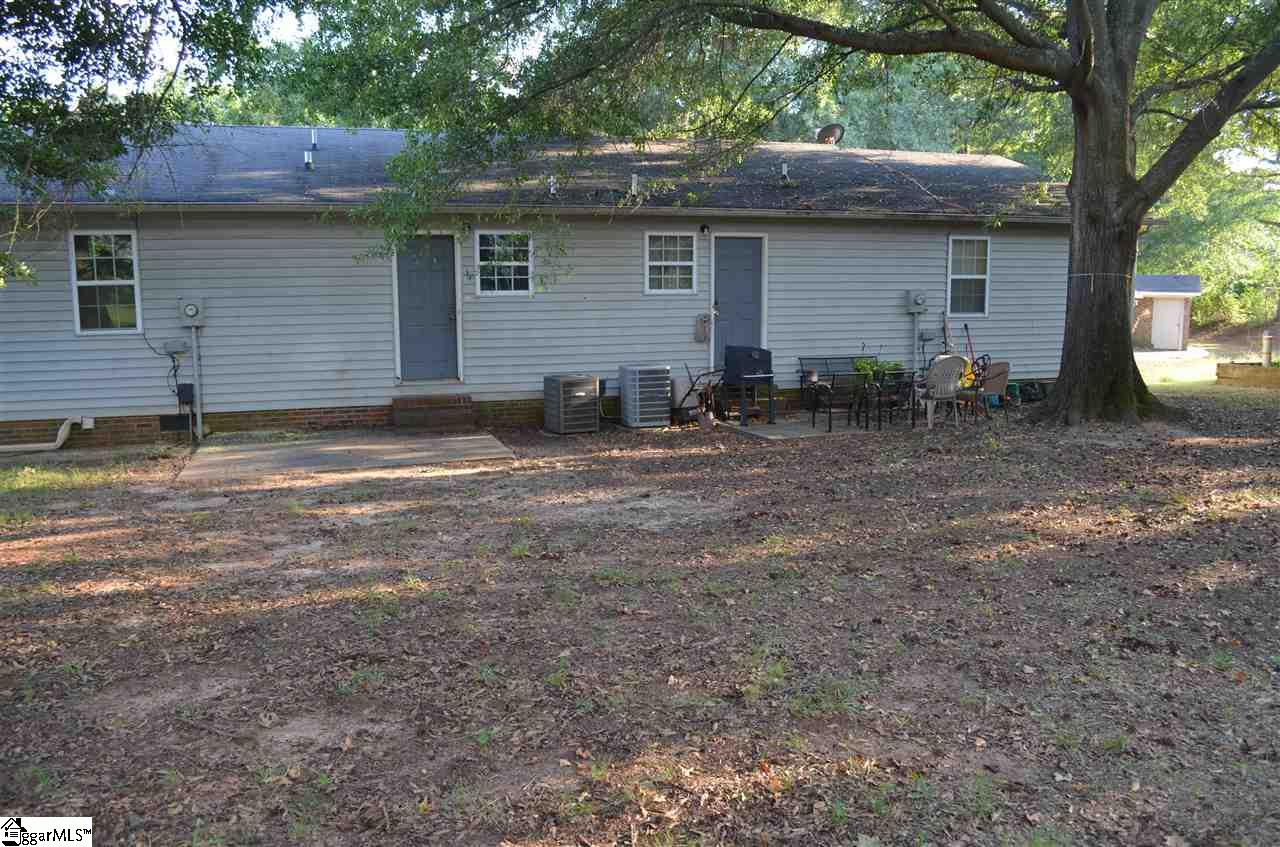 108 Colebrook Court, Boiling Springs, SC 29316
