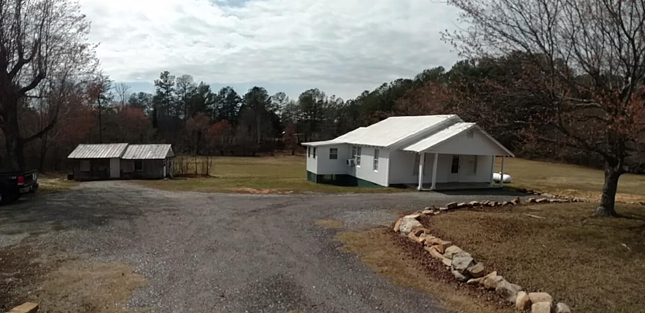 10615 New Cut Rd., Campobello, SC 29322