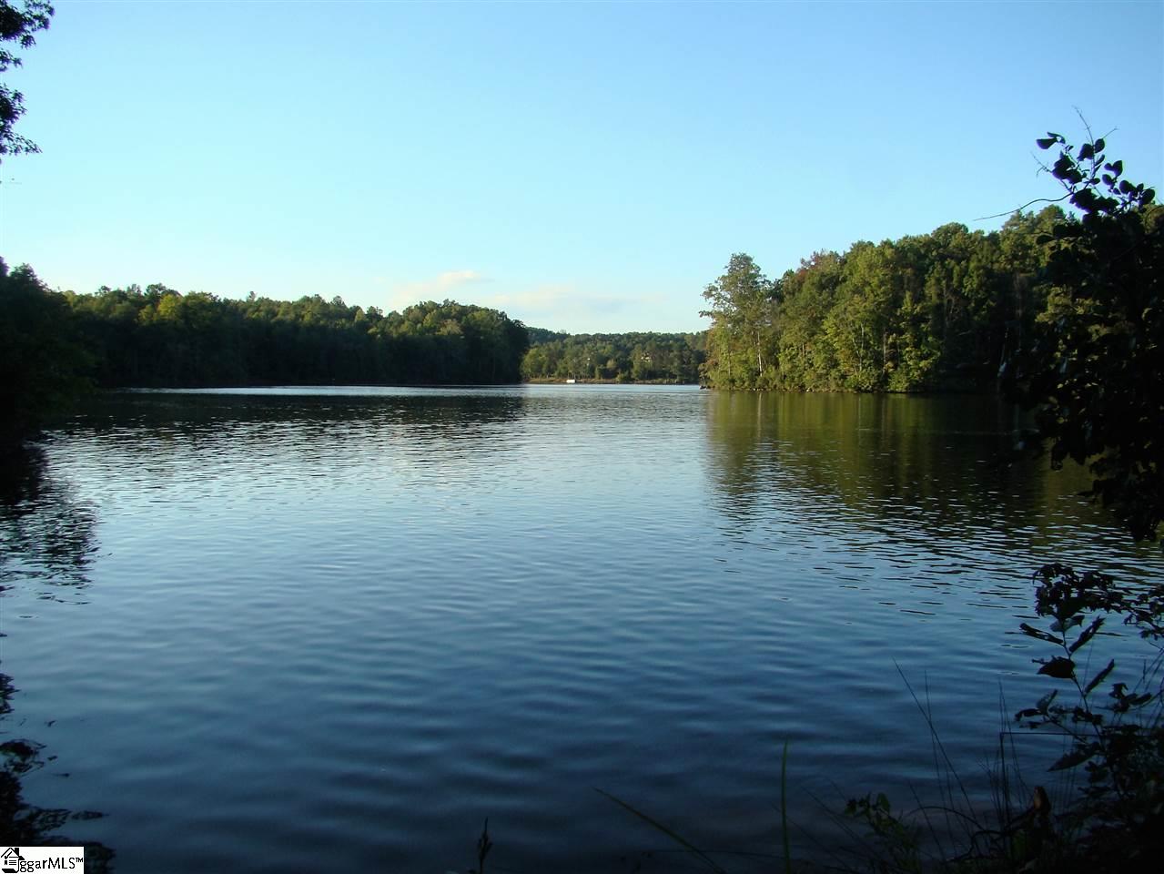 380 Country Oak Road, Chesnee, SC 29323