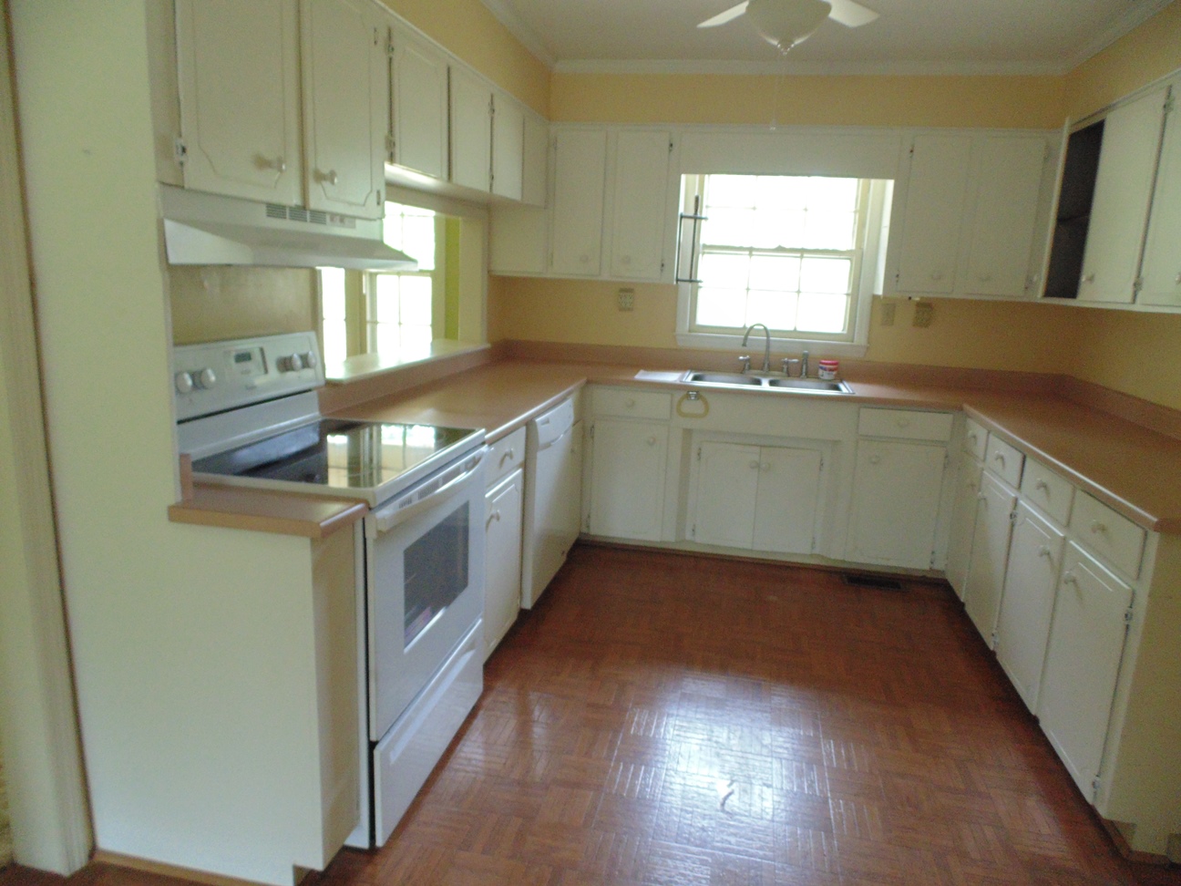 187 Margate CirChesnee, SC, 29323Spartanburg County