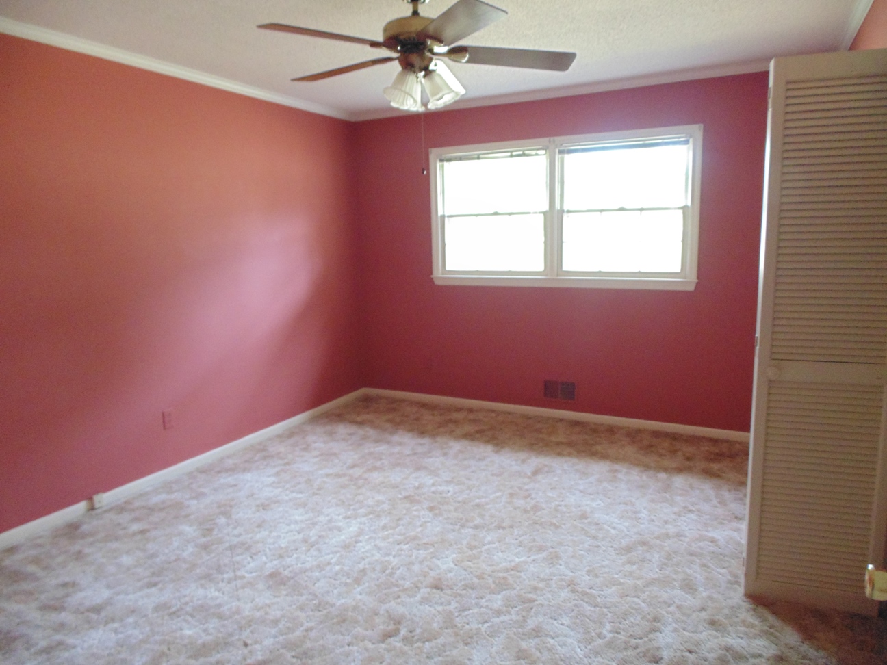 187 Margate CirChesnee, SC, 29323Spartanburg County